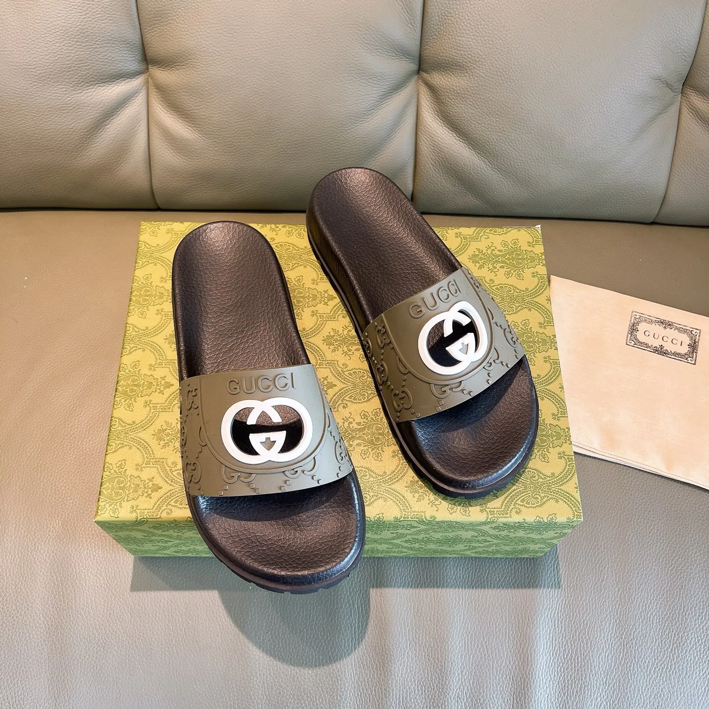 Men's Men's Shoes 130🐮🐮Gucci Gucci Slippers Gucci 2024 latest beach sandals slippers Original molding double G LOGO Original molding consistent Outsole: Men's Men's Shoes u double-layer outsole Size: 35-46